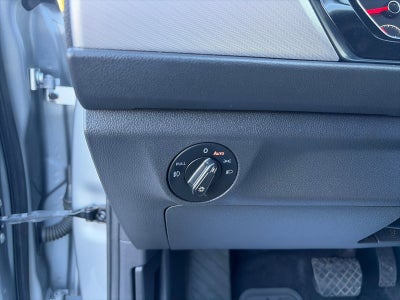 2019 Volkswagen Jetta R-Line