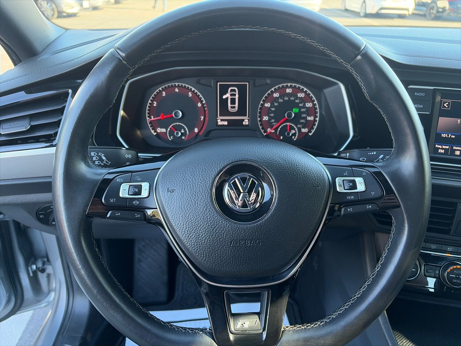 2019 Volkswagen Jetta R-Line
