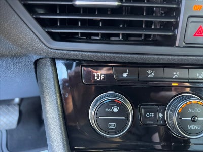 2019 Volkswagen Jetta R-Line