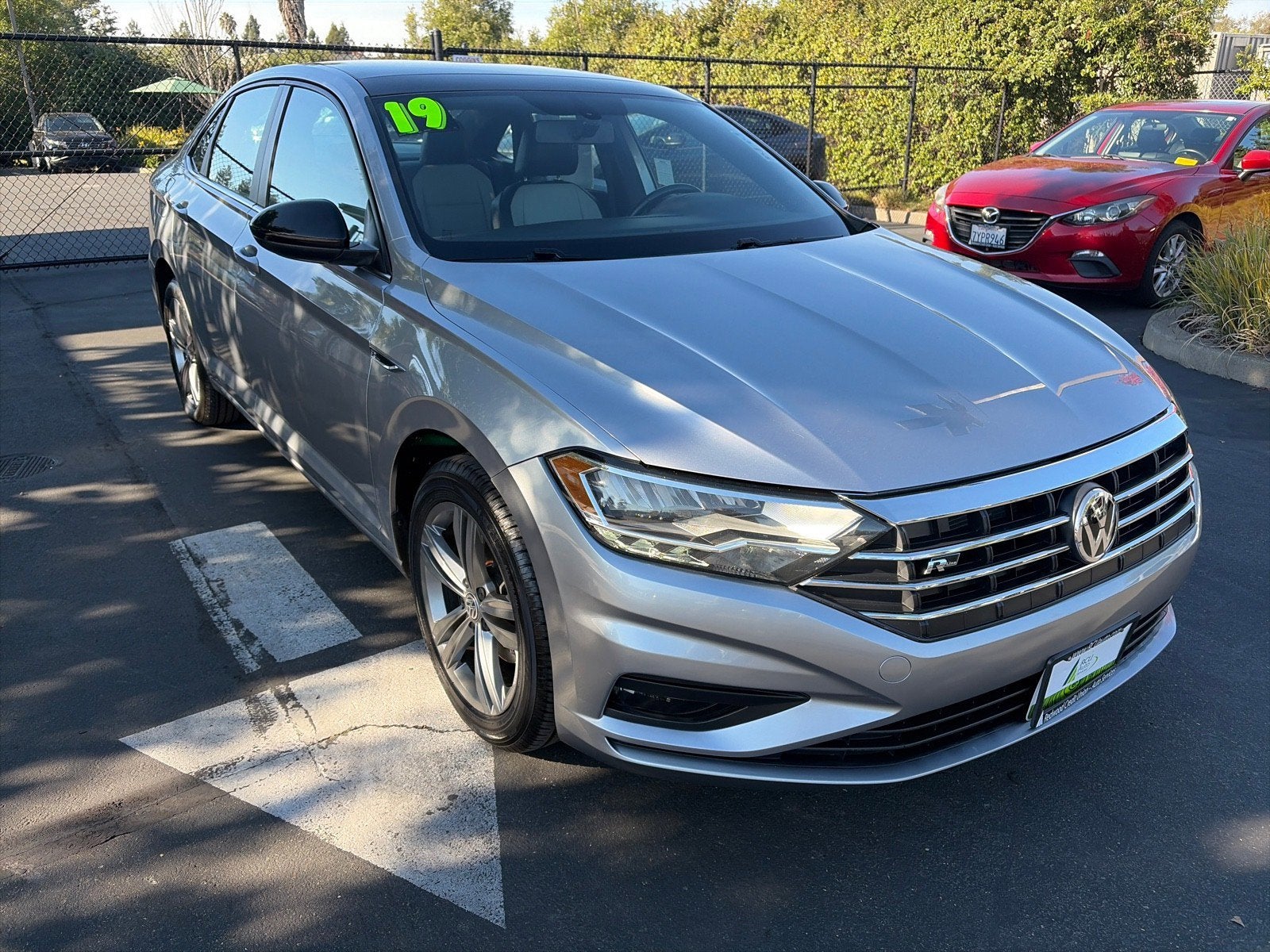 2019 Volkswagen Jetta R-Line