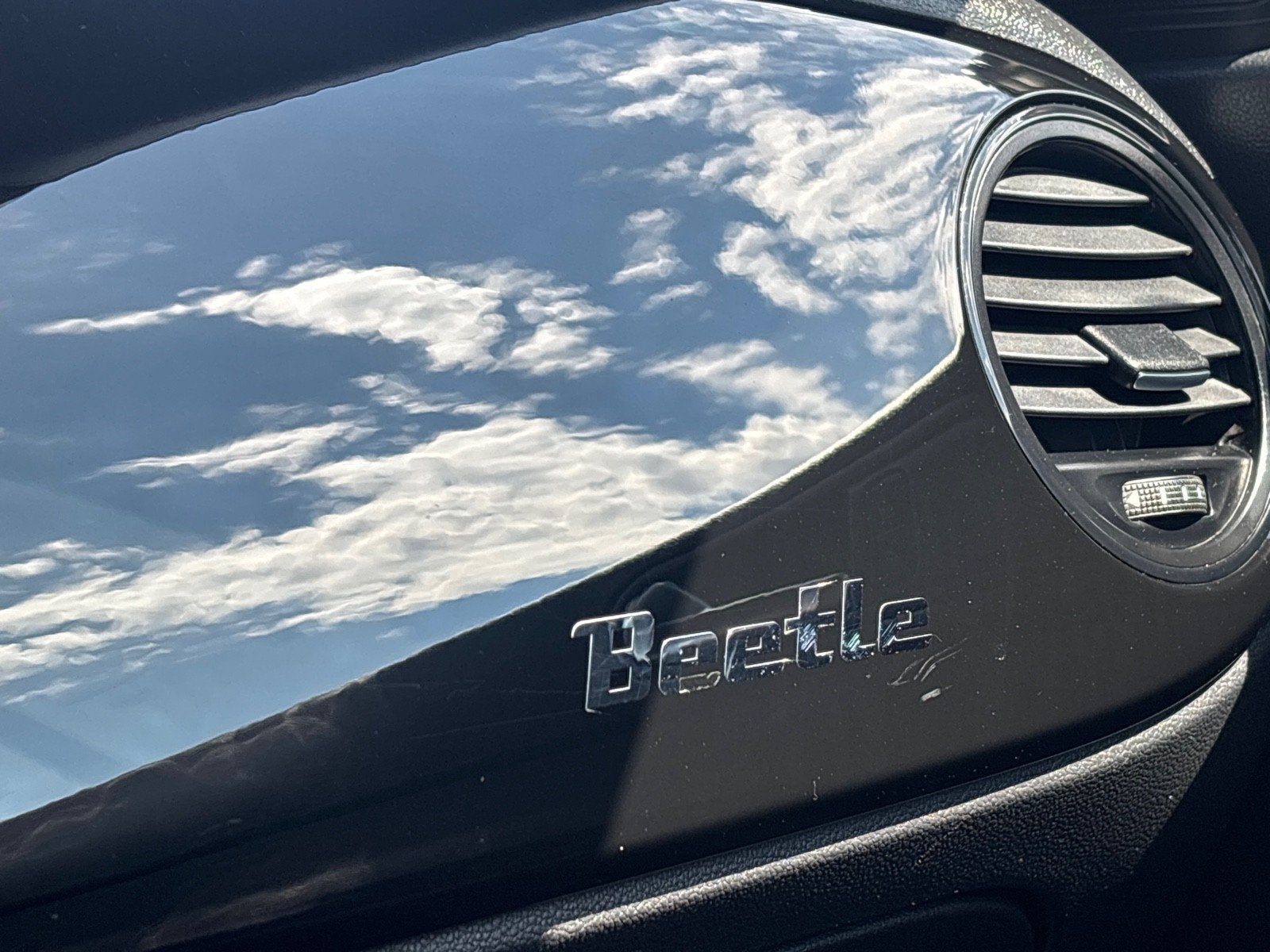 2017 Volkswagen Beetle 1.8T S