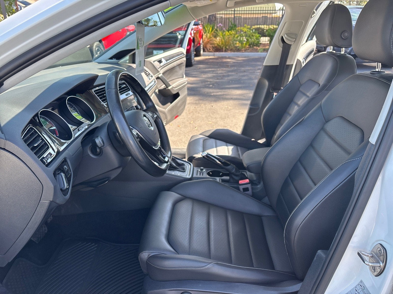 2018 Volkswagen Golf SportWagen SEL