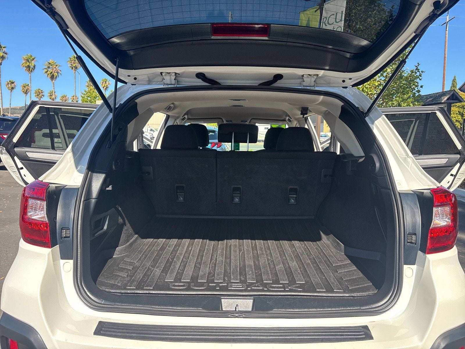 2019 Subaru Outback Premium