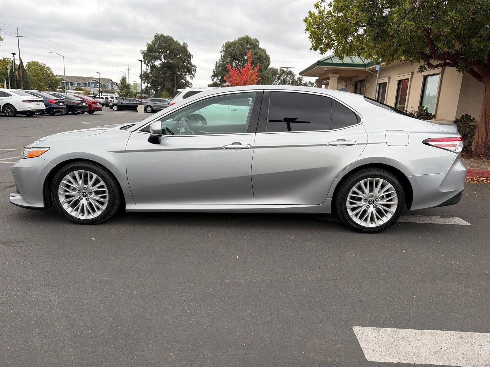2019 Toyota Camry XLE V6
