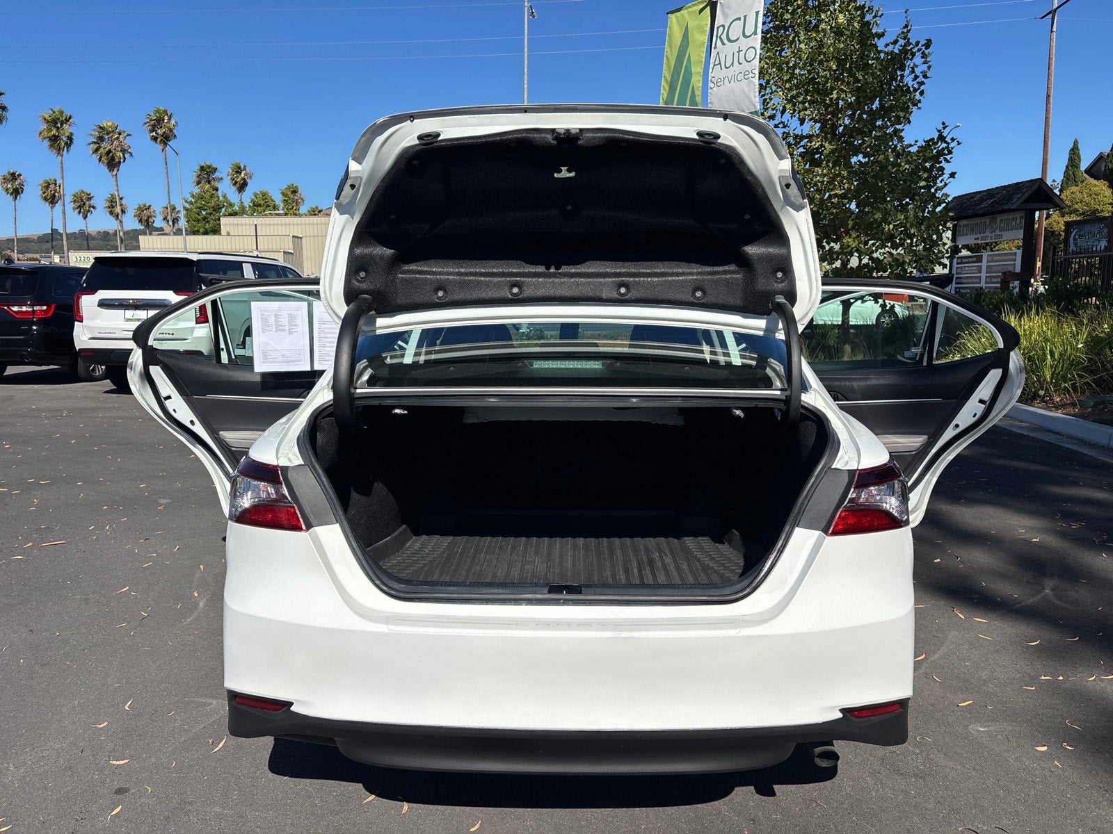 2023 Toyota Camry LE