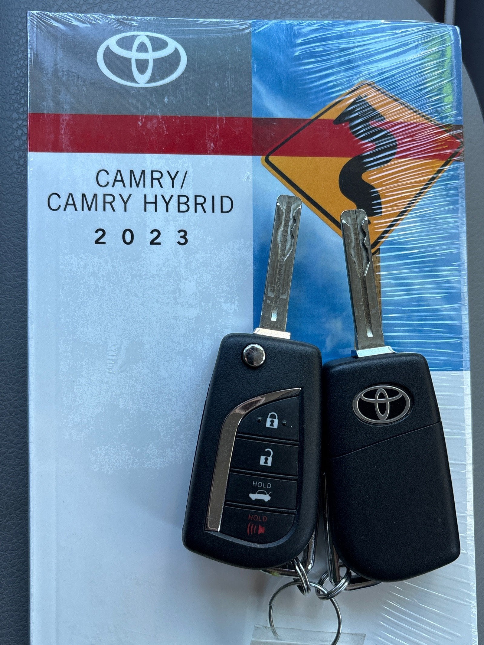 2023 Toyota Camry LE