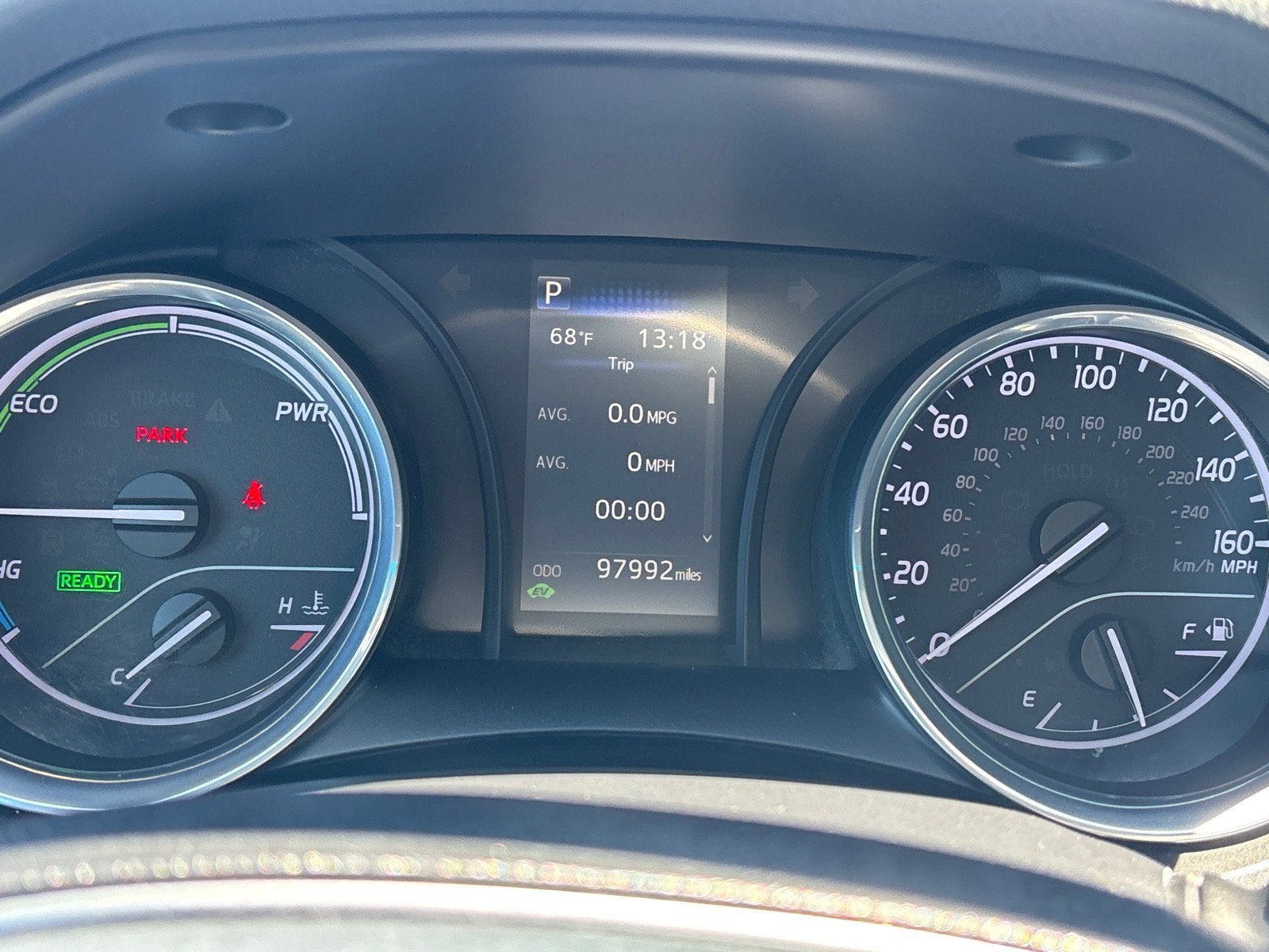 2020 Toyota Camry Hybrid LE