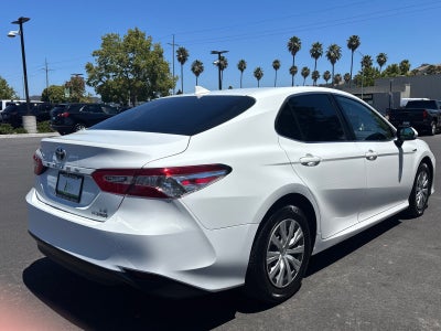 2020 Toyota Camry Hybrid LE