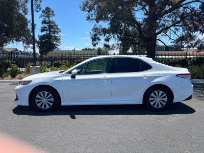 2020 Toyota Camry Hybrid LE