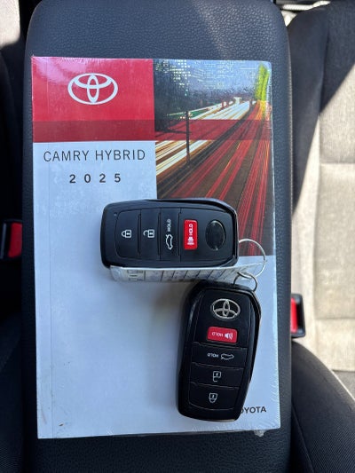 2025 Toyota Camry LE