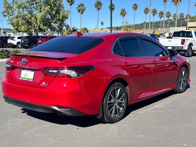 2024 Toyota Camry Hybrid XLE