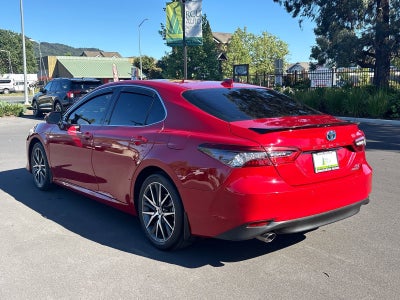 2024 Toyota Camry Hybrid XLE