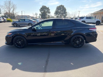 2020 Toyota Camry SE Nightshade