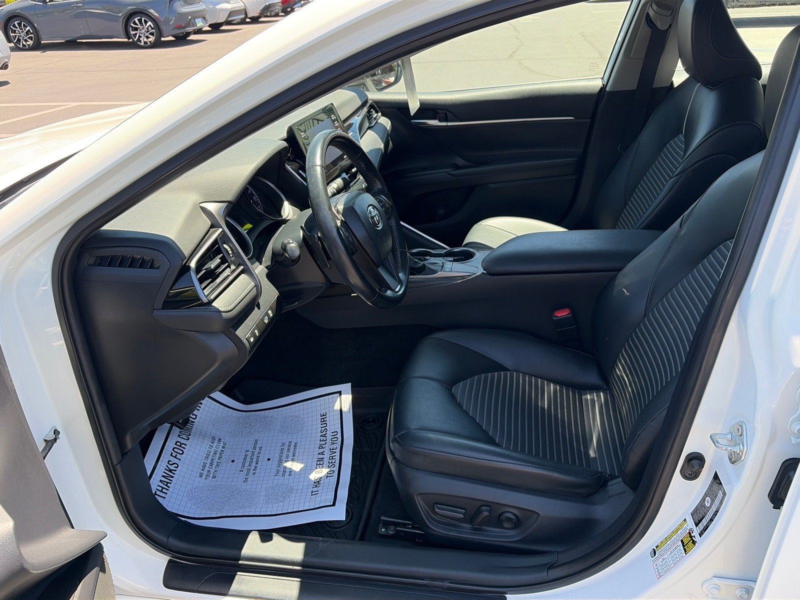 2023 Toyota Camry SE