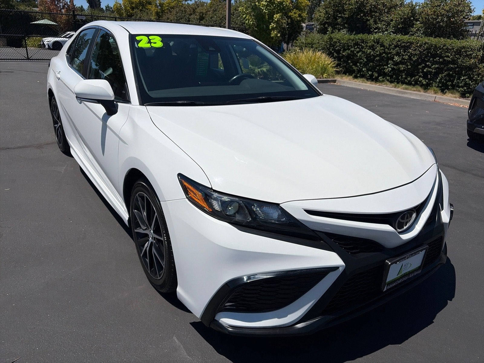 2023 Toyota Camry SE
