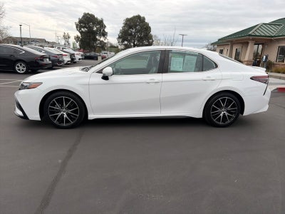 2023 Toyota Camry SE