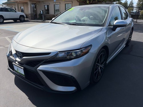 2021 Toyota Camry Hybrid SE