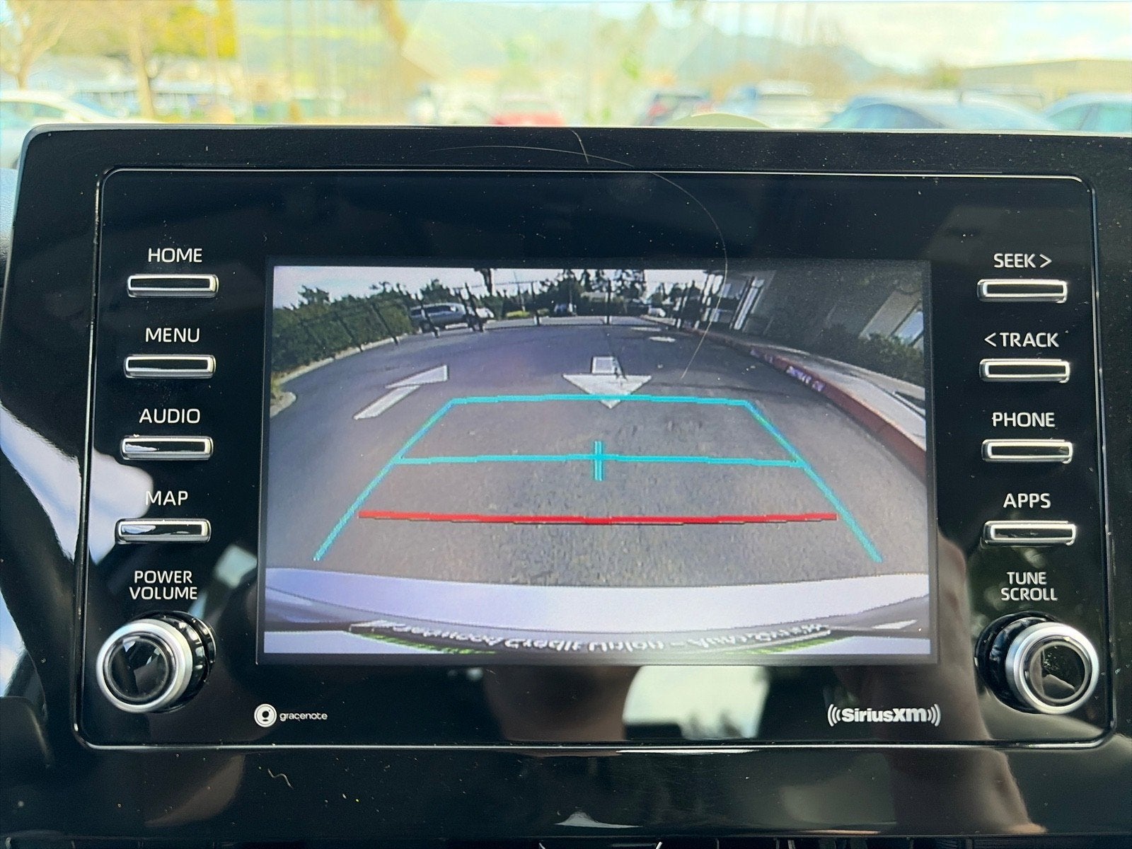 2021 Toyota Camry Hybrid SE