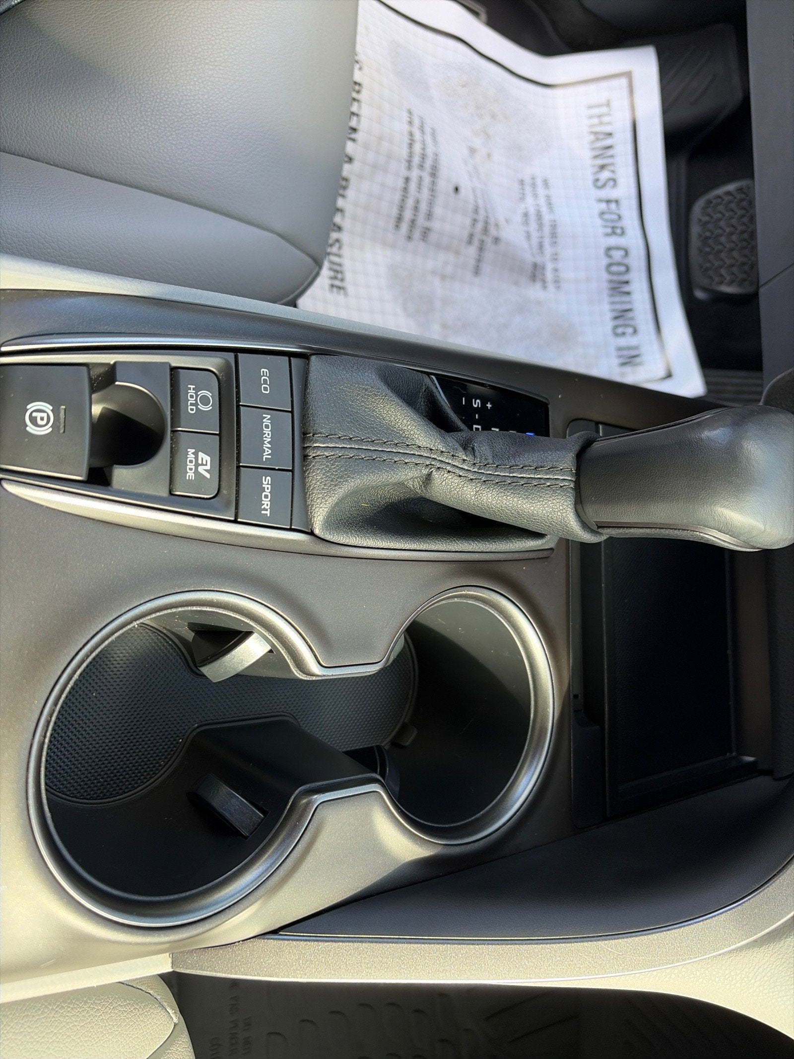 2021 Toyota Camry Hybrid SE