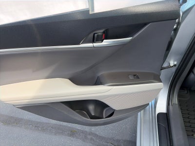 2021 Toyota Camry Hybrid SE