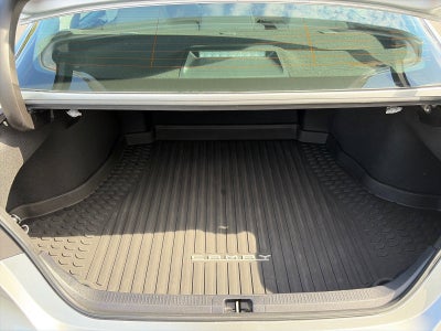 2021 Toyota Camry Hybrid SE