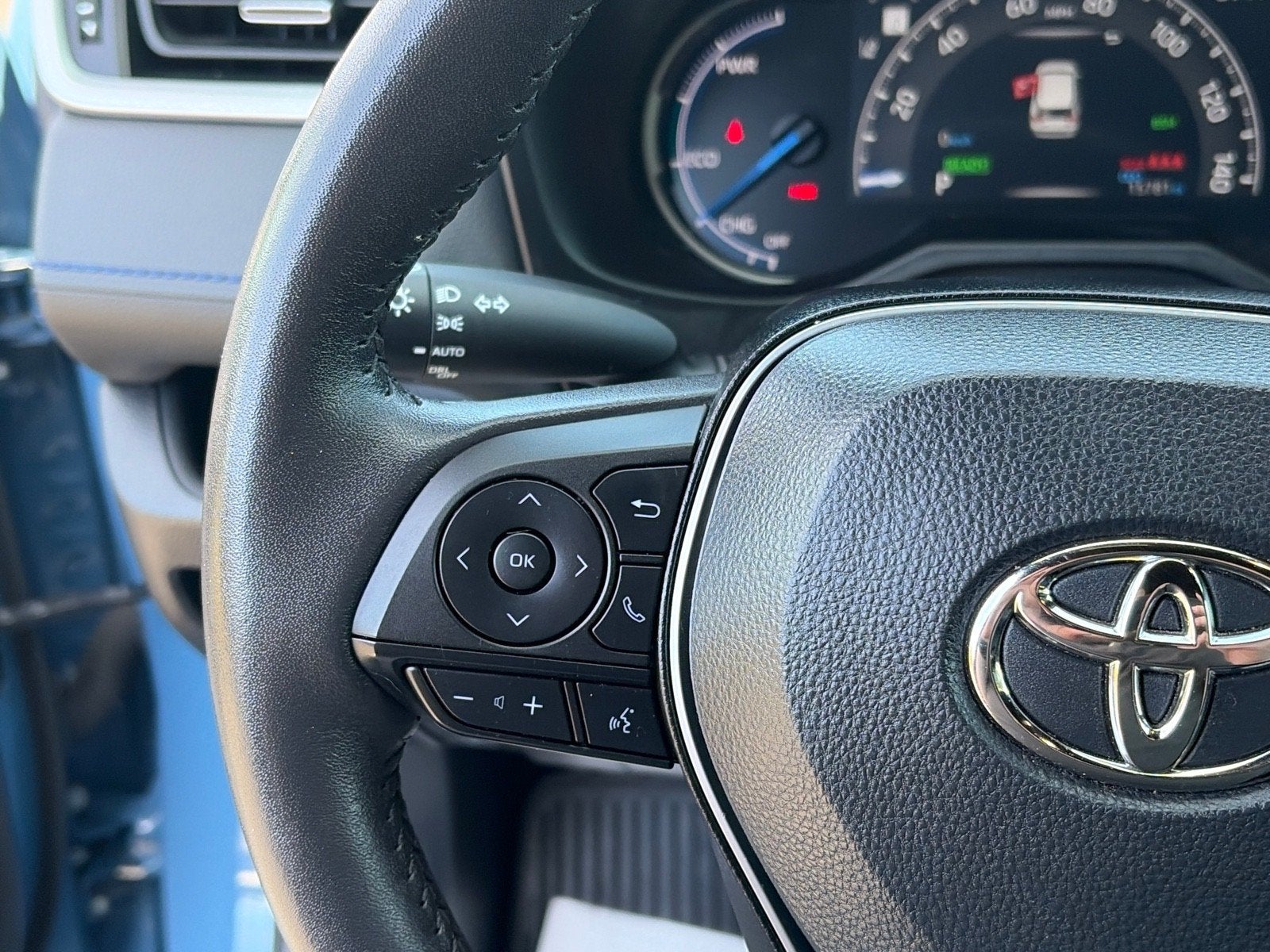 2025 Toyota RAV4 Hybrid XSE