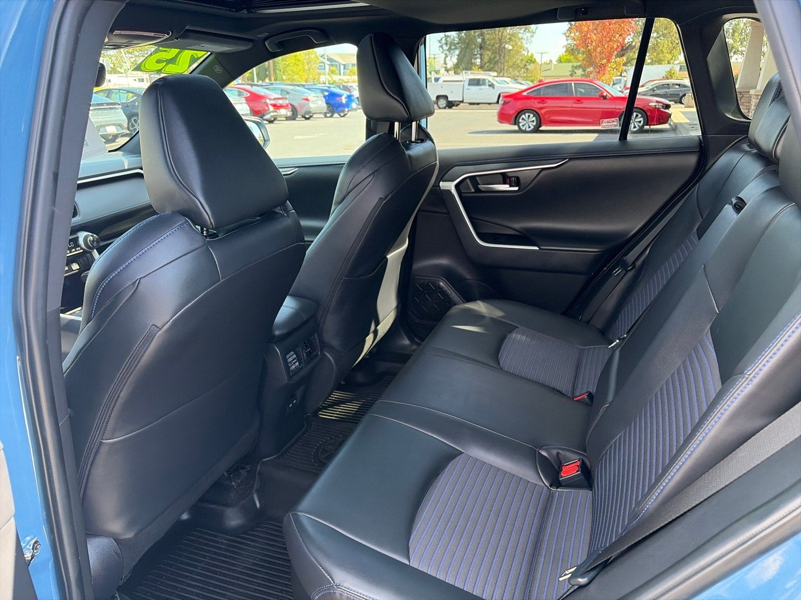 2025 Toyota RAV4 Hybrid XSE