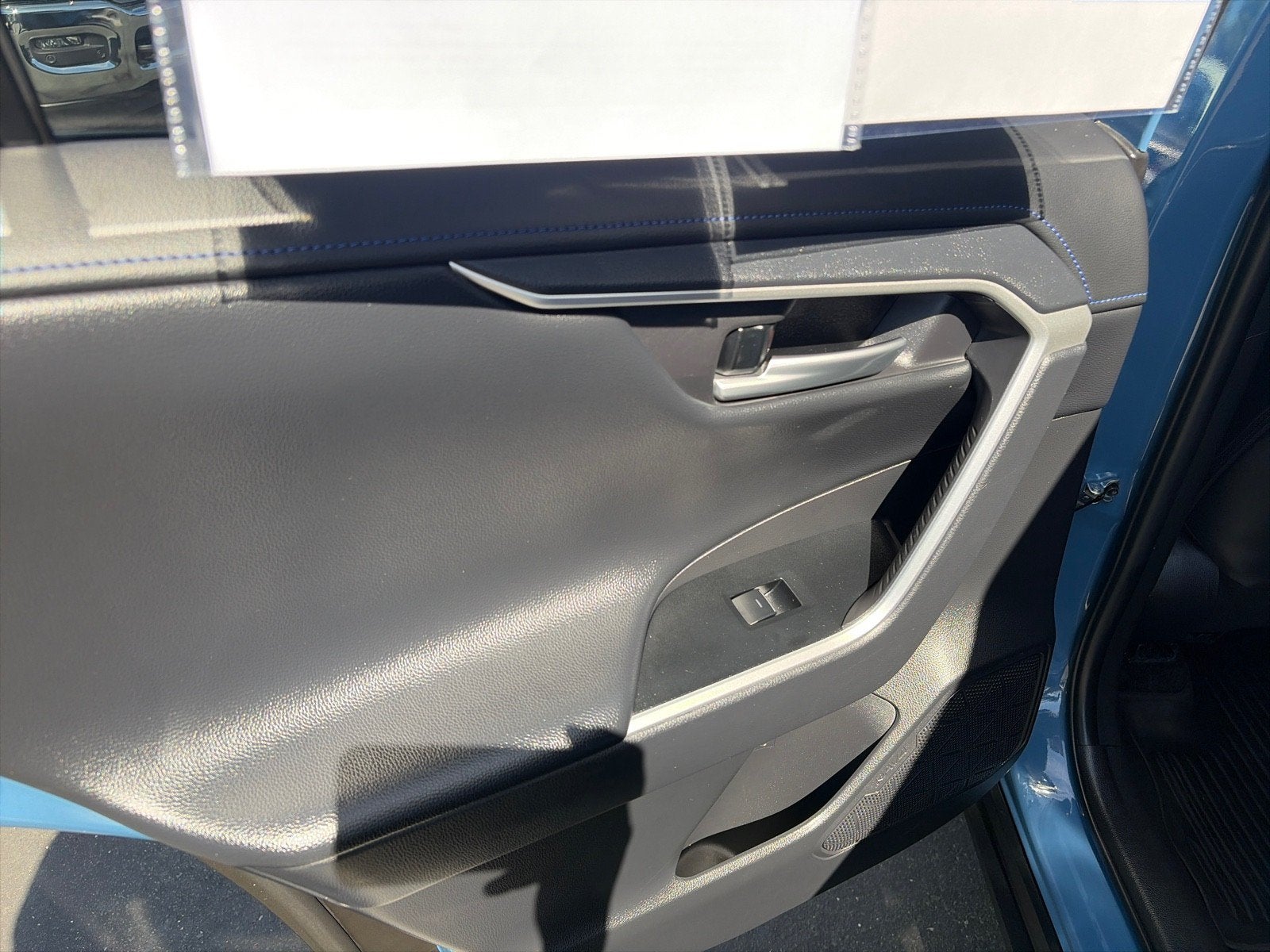 2025 Toyota RAV4 Hybrid XSE