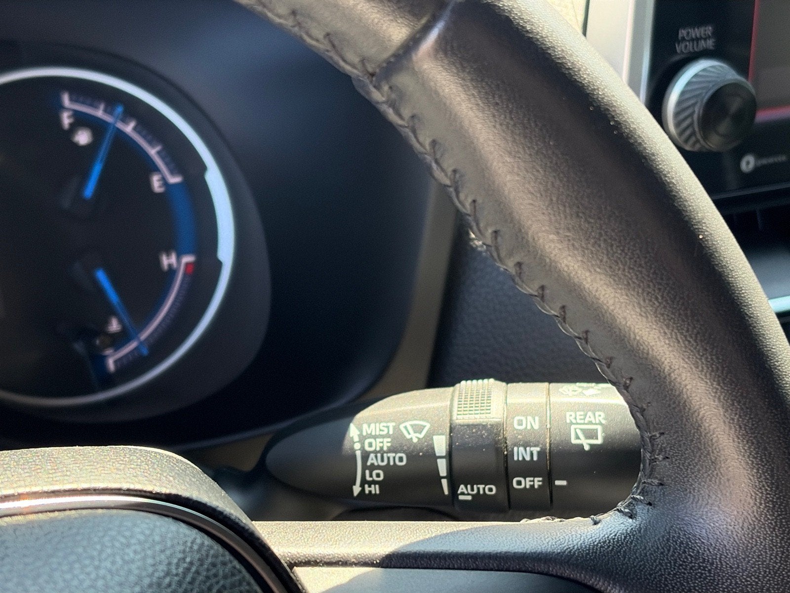 2022 Toyota RAV4 Hybrid XSE