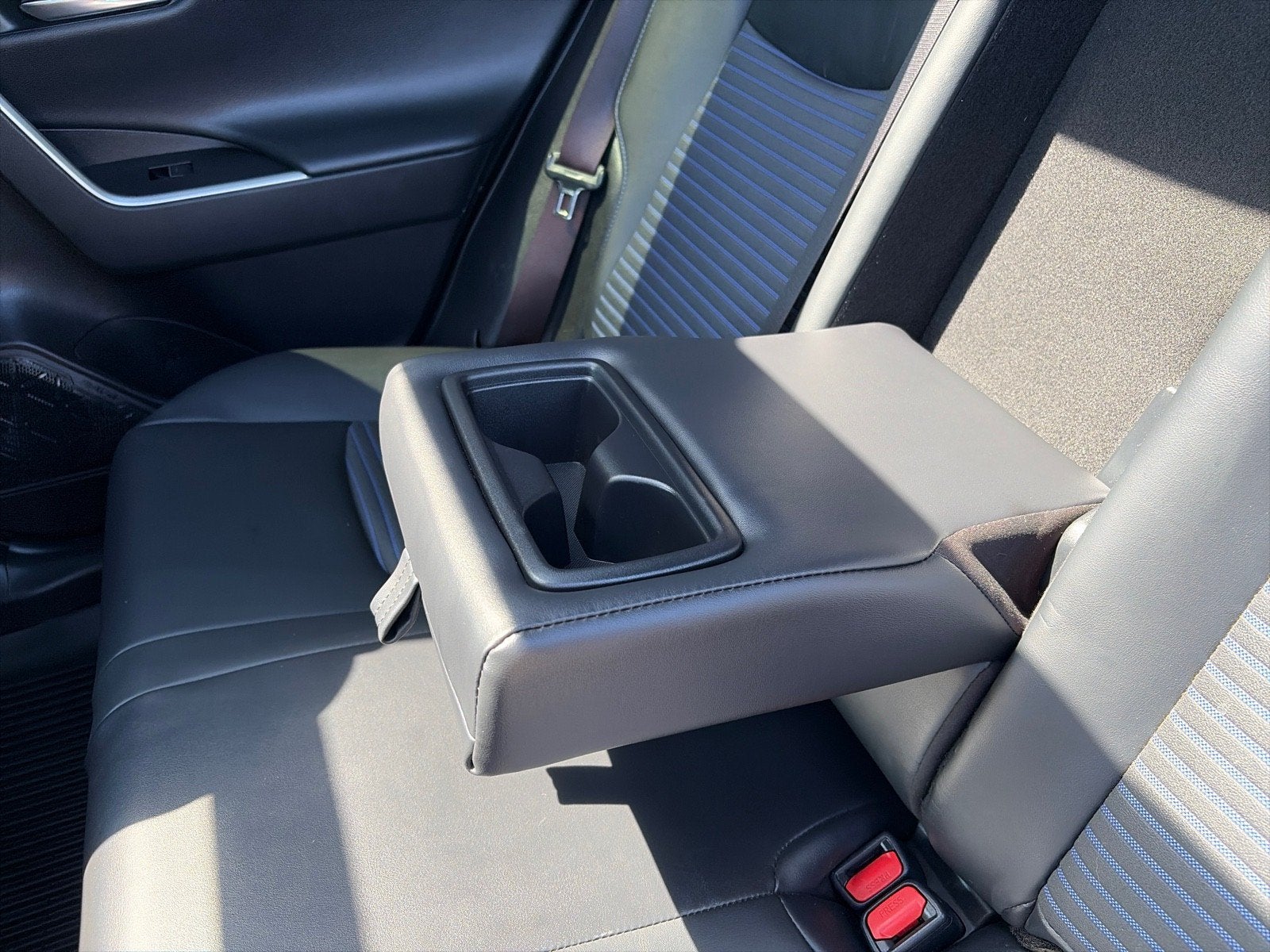 2022 Toyota RAV4 Hybrid XSE