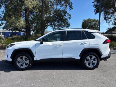 2022 Toyota RAV4 Hybrid LE