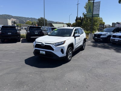 2023 Toyota RAV4 Hybrid LE