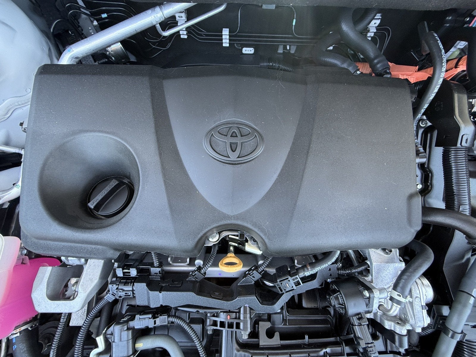 2023 Toyota RAV4 Hybrid LE