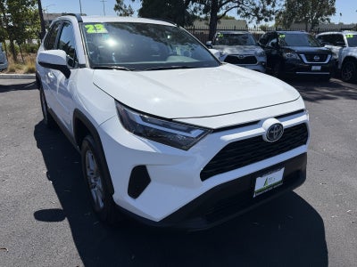 2023 Toyota RAV4 Hybrid LE