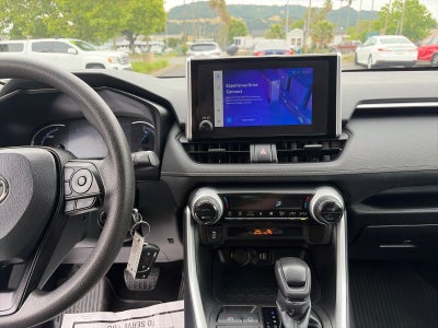 2024 Toyota RAV4 Hybrid LE