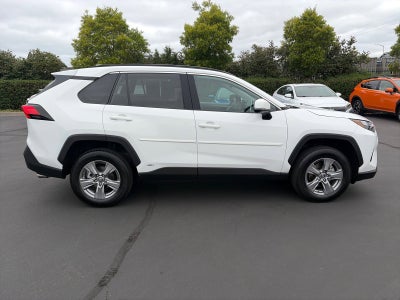 2024 Toyota RAV4 Hybrid LE