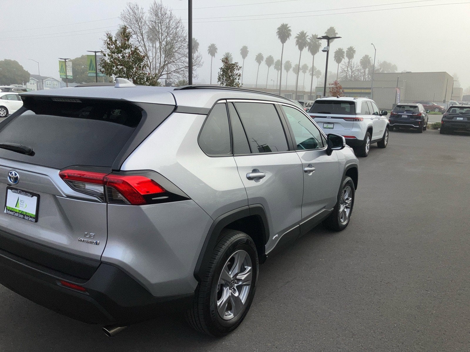 2023 Toyota RAV4 Hybrid LE