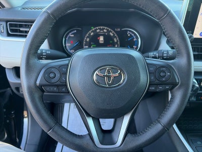 2023 Toyota RAV4 Hybrid XLE
