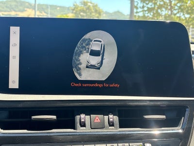 2024 Lexus ES ES 300h F SPORT Handling
