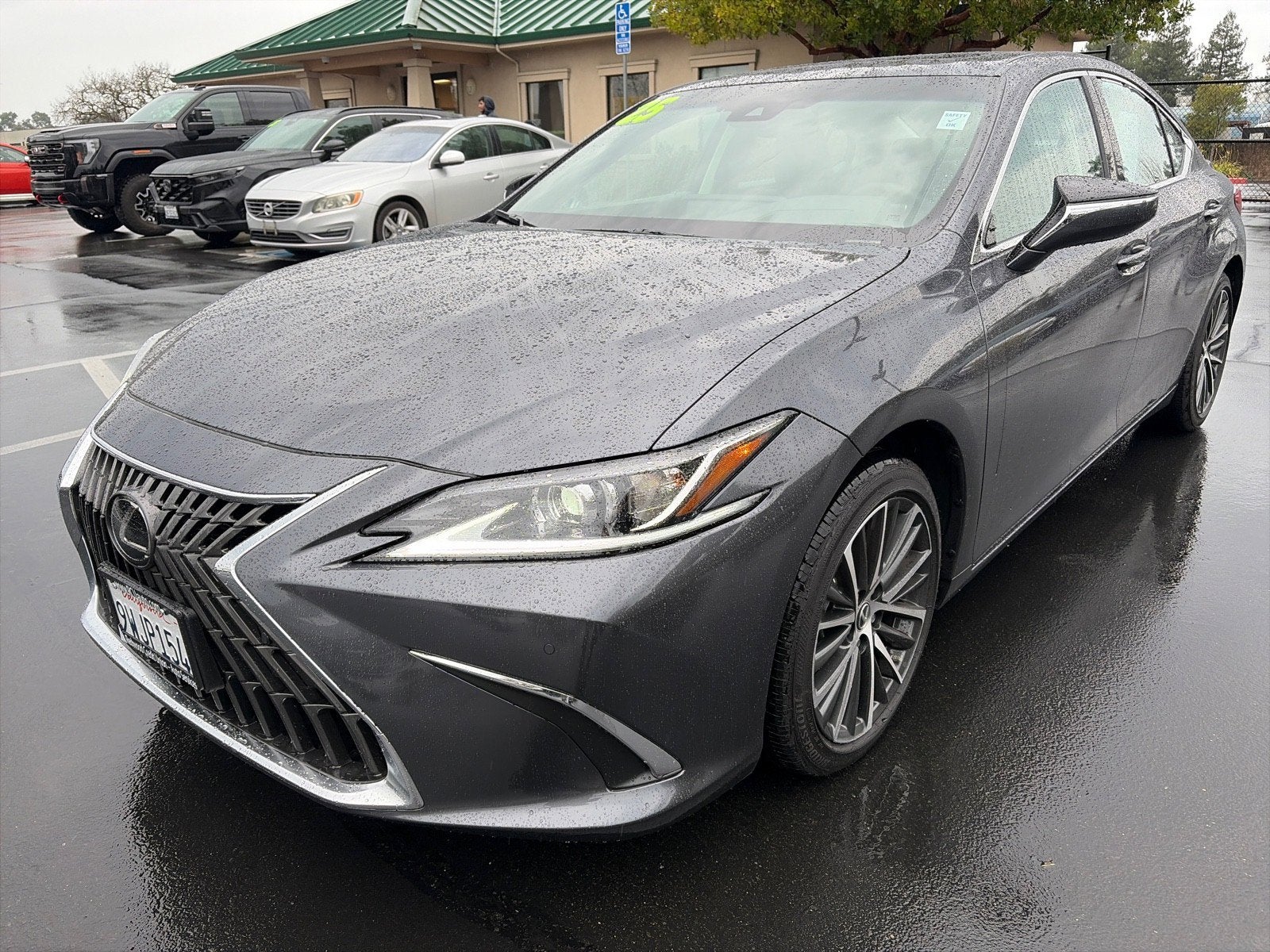 2025 Lexus ES ES 300h