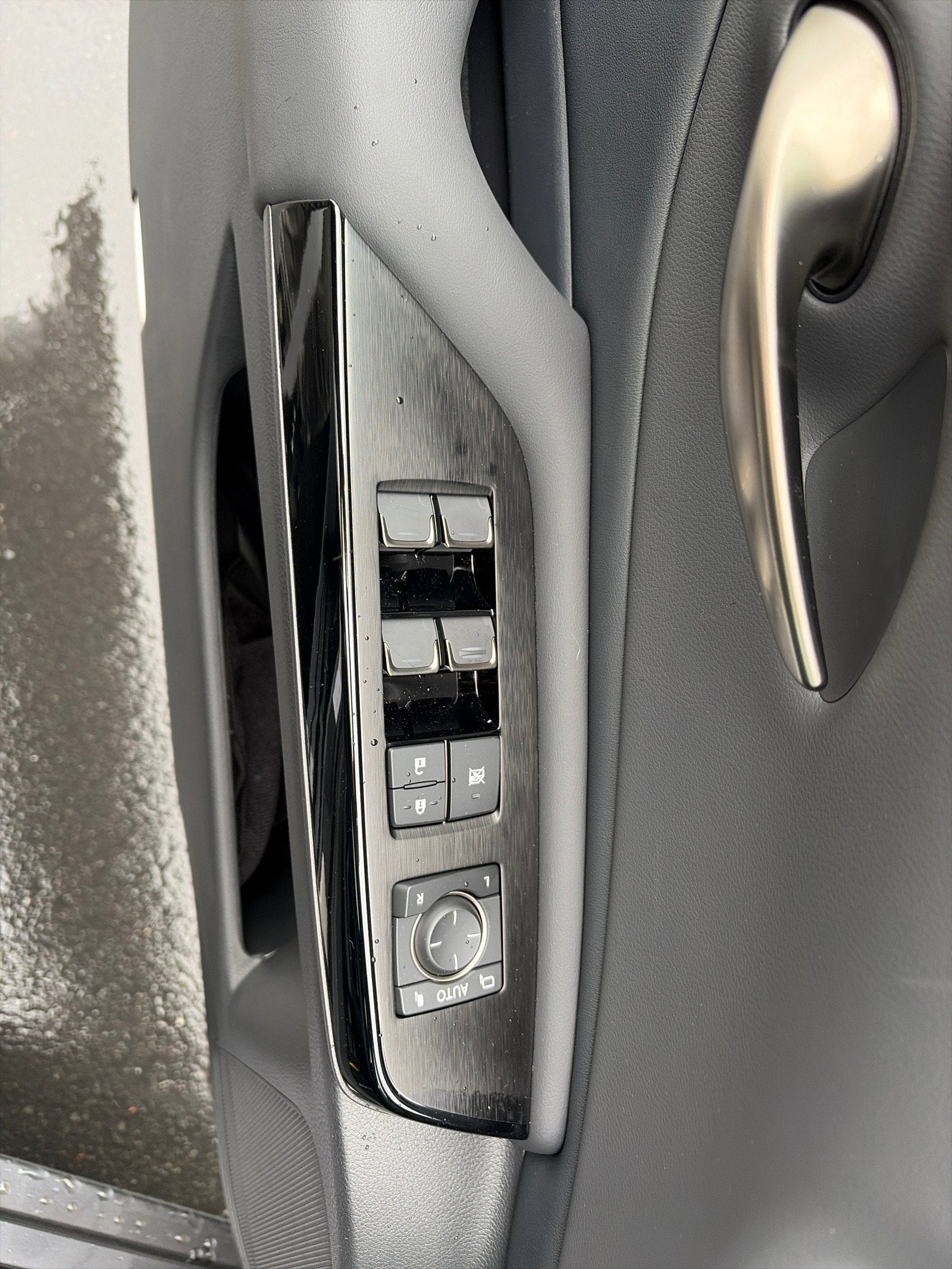 2025 Lexus ES ES 300h