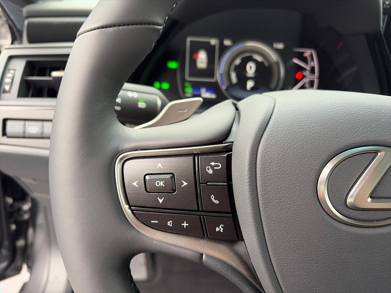 2025 Lexus ES ES 300h