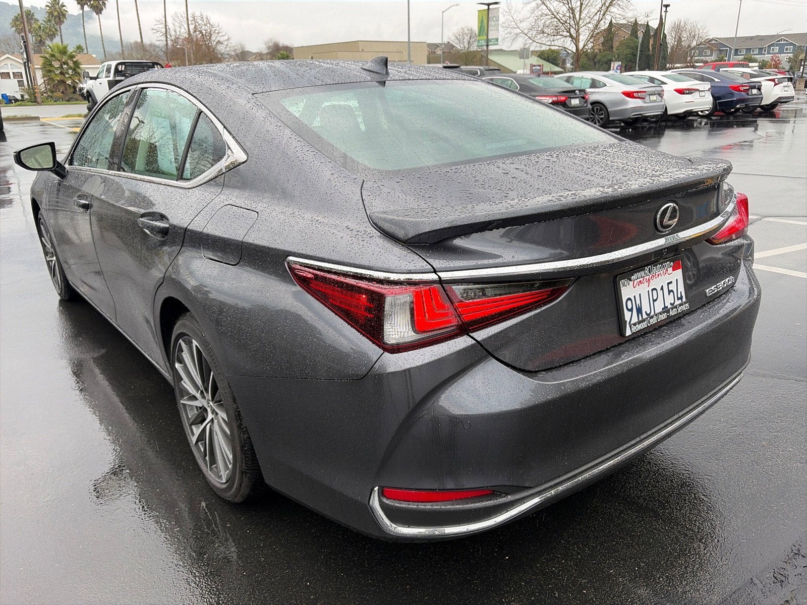 2025 Lexus ES ES 300h