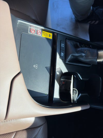 2025 Lexus ES ES 300h Luxury