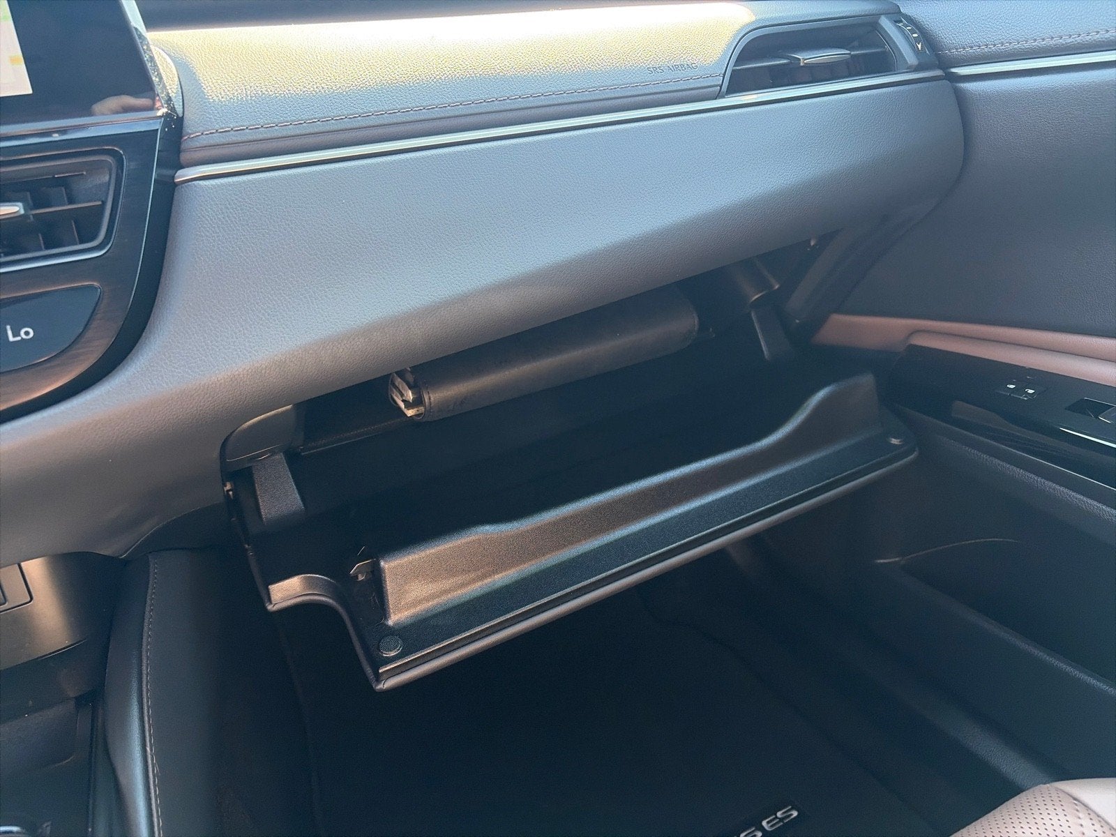 2025 Lexus ES ES 300h Luxury