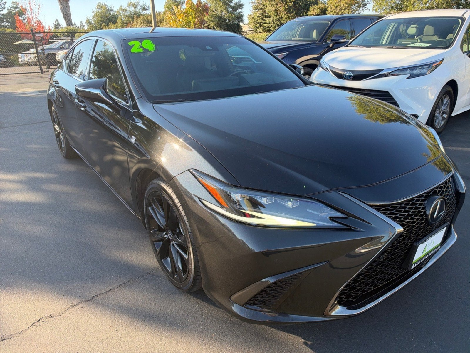 2024 Lexus ES ES 350 F SPORT Handling