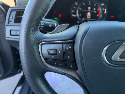 2024 Lexus ES ES 350 F SPORT Handling