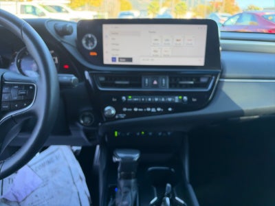 2024 Lexus ES ES 350 F SPORT Handling