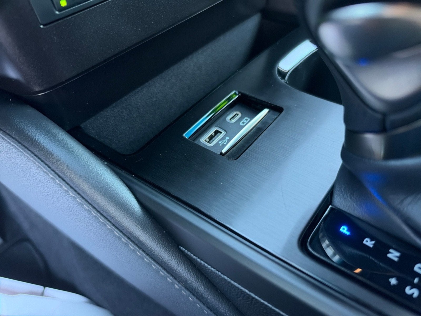 2024 Lexus ES ES 350 F SPORT Handling