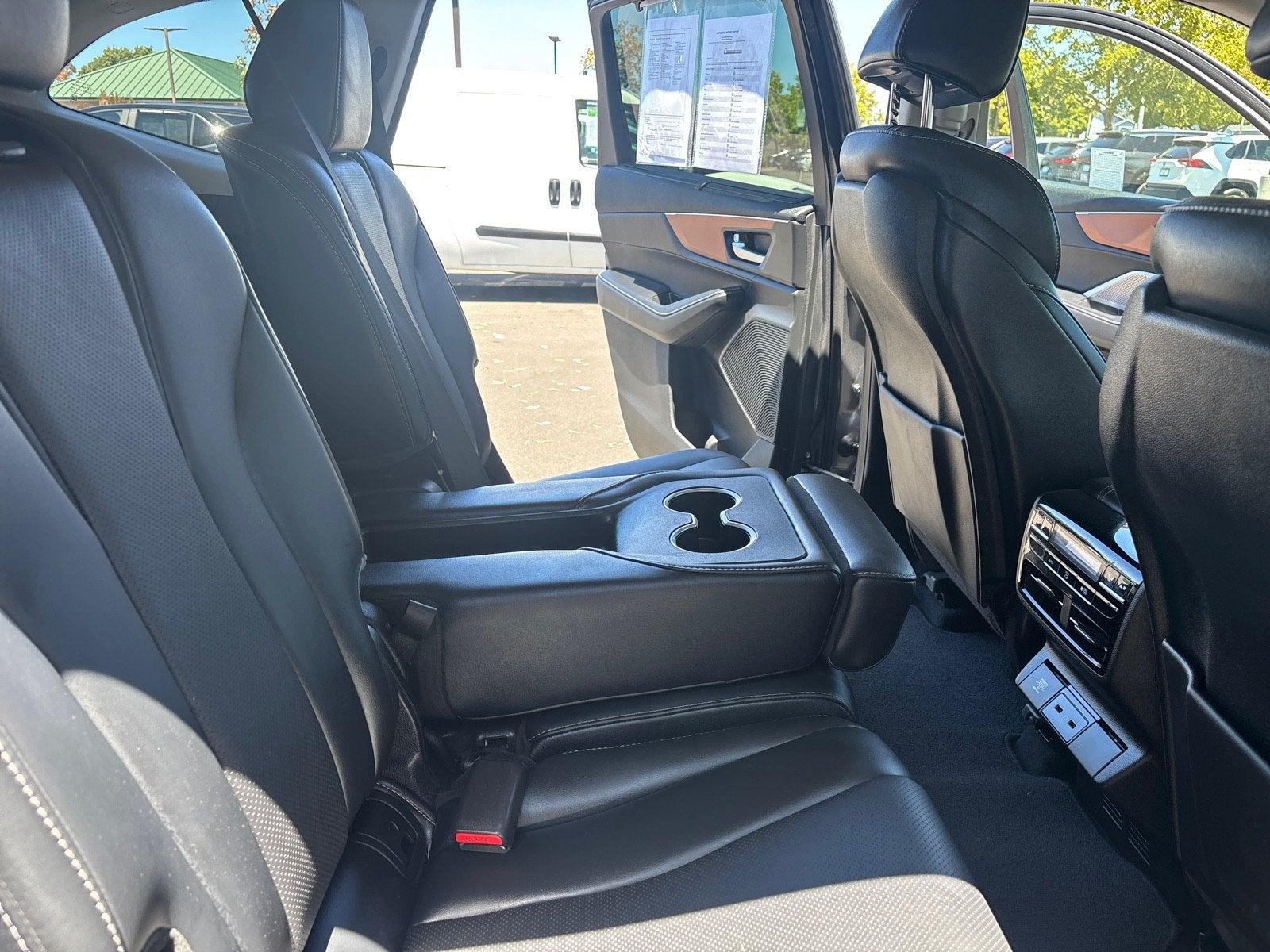 2022 Acura MDX w/Technology Package